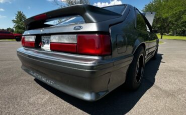 Ford-Mustang-1989-Hatchback-7