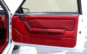 Ford-Mustang-1989-White-Red-18