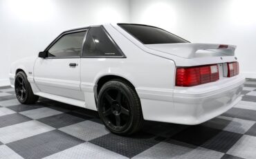 Ford-Mustang-1989-White-Red-22