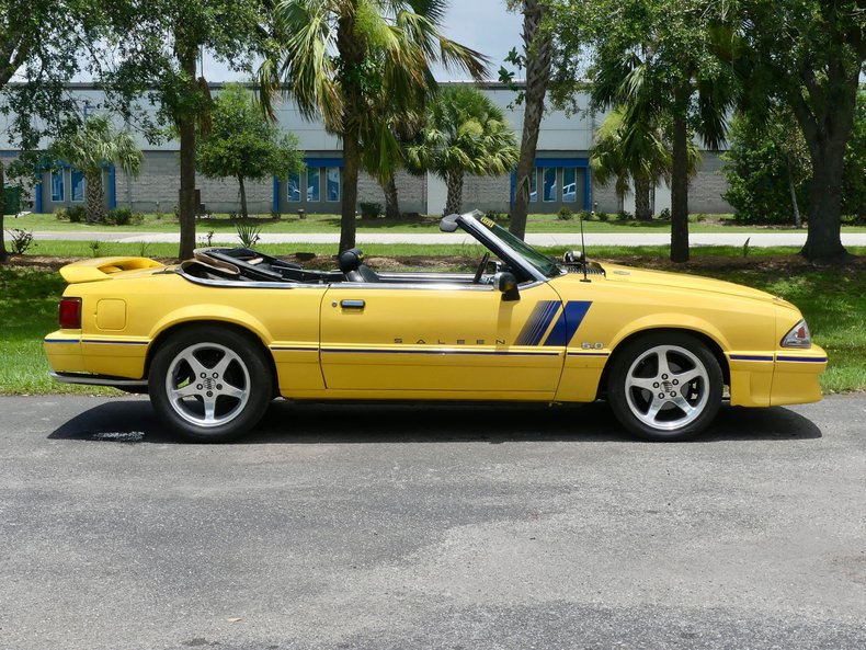 Ford-Mustang-1989-Yellow-Black-1