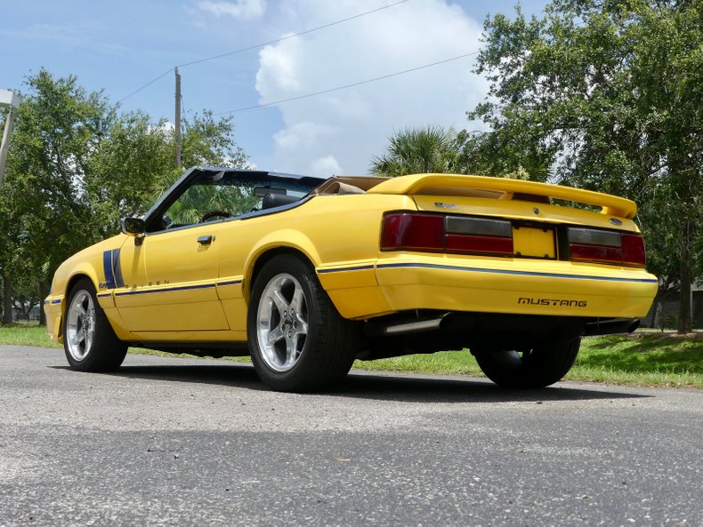 Ford-Mustang-1989-Yellow-Black-24