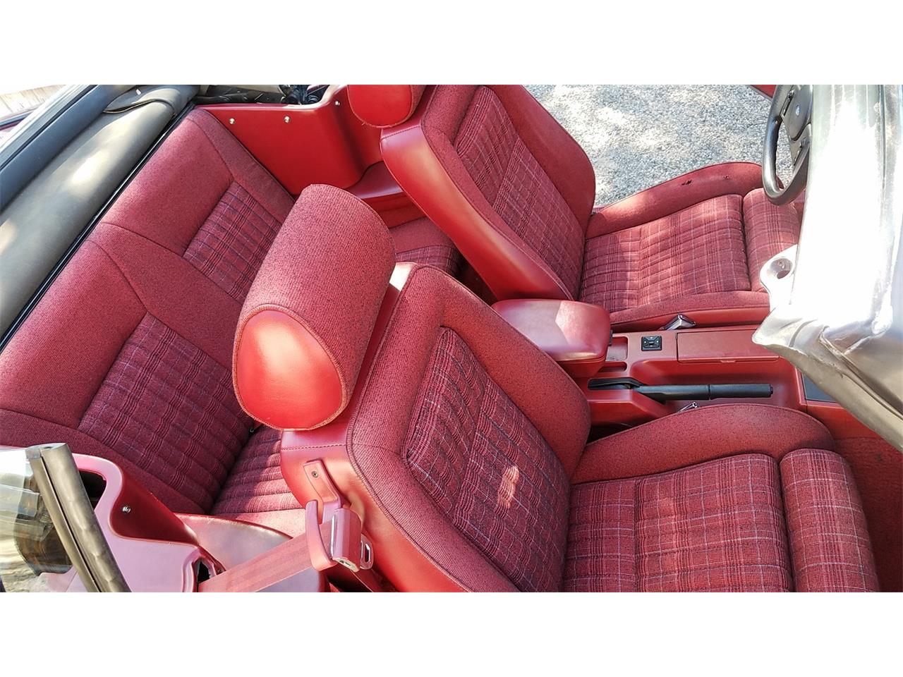 Ford-Mustang-1989-maroon-red-13