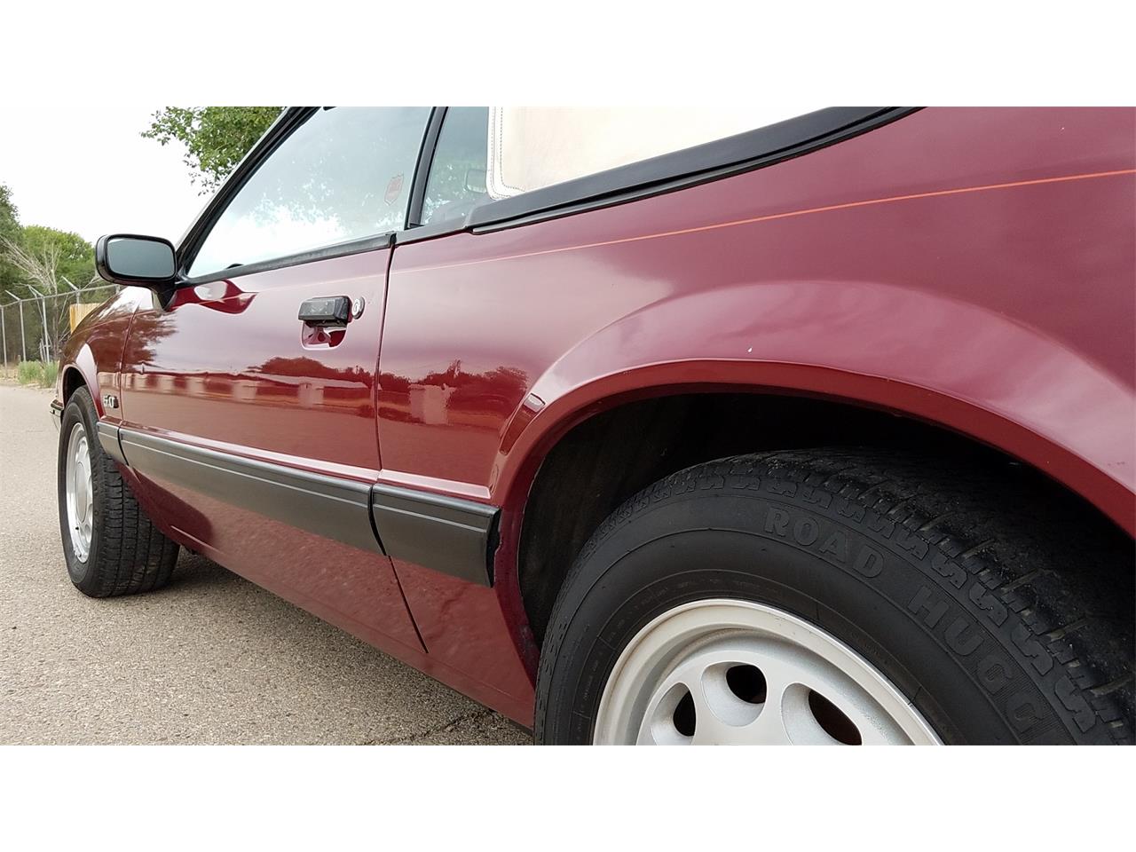 Ford-Mustang-1989-maroon-red-2