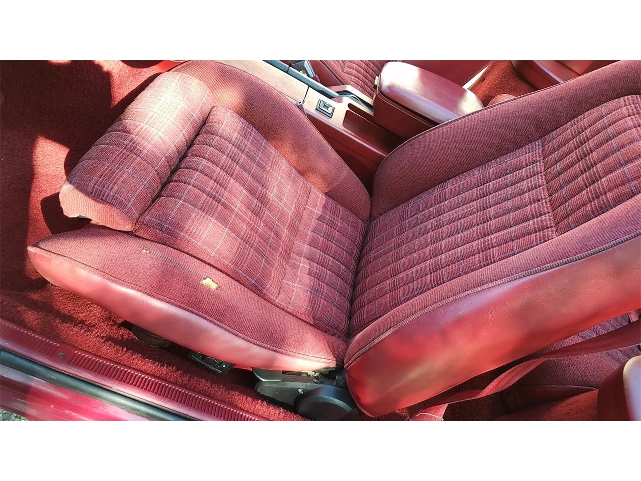 Ford-Mustang-1989-maroon-red-20