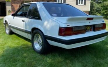 Ford-Mustang-1990-13