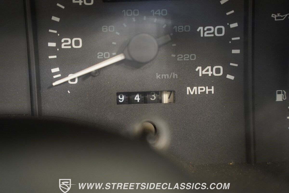 Ford-Mustang-1990-Convertible-38