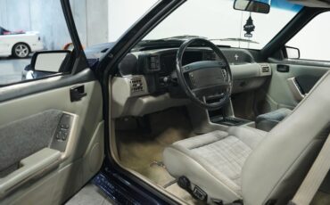 Ford-Mustang-1990-Dark-Blue-Metallic-Graphite-Gray-2
