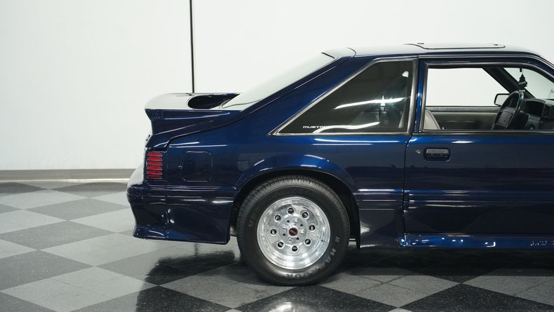 Ford-Mustang-1990-Dark-Blue-Metallic-Graphite-Gray-33