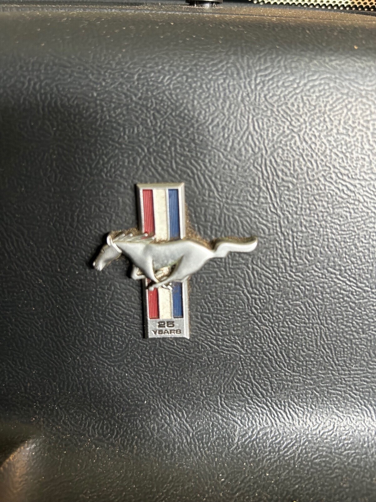 Ford-Mustang-1990-Hatchback-8