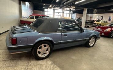 Ford-Mustang-1990-Light-Crystal-Blue-White-Leather-15