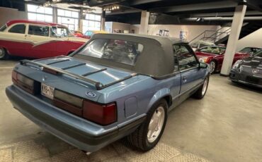 Ford-Mustang-1990-Light-Crystal-Blue-White-Leather-16