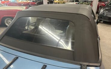Ford-Mustang-1990-Light-Crystal-Blue-White-Leather-22