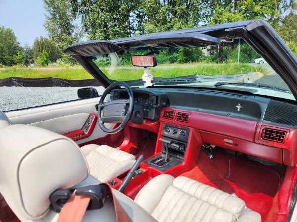 Ford-Mustang-1990-White-3