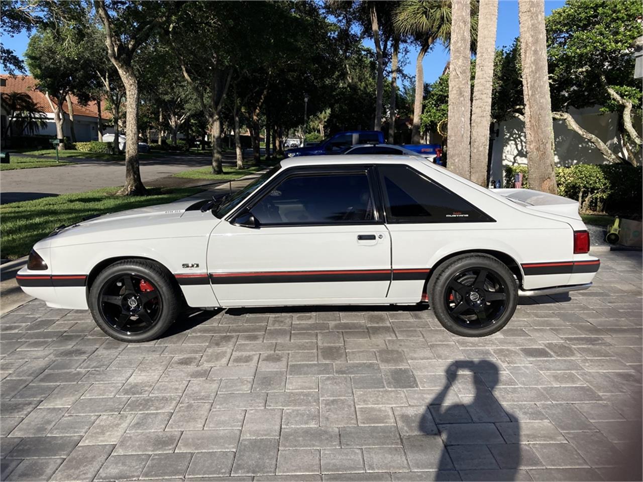 Ford-Mustang-1990-White-Gray-19