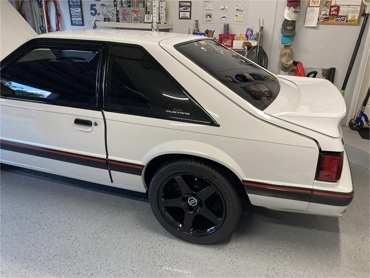 Ford-Mustang-1990-White-Gray-25