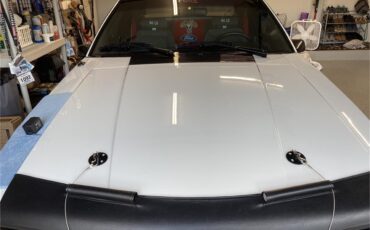 Ford-Mustang-1990-White-Gray-27