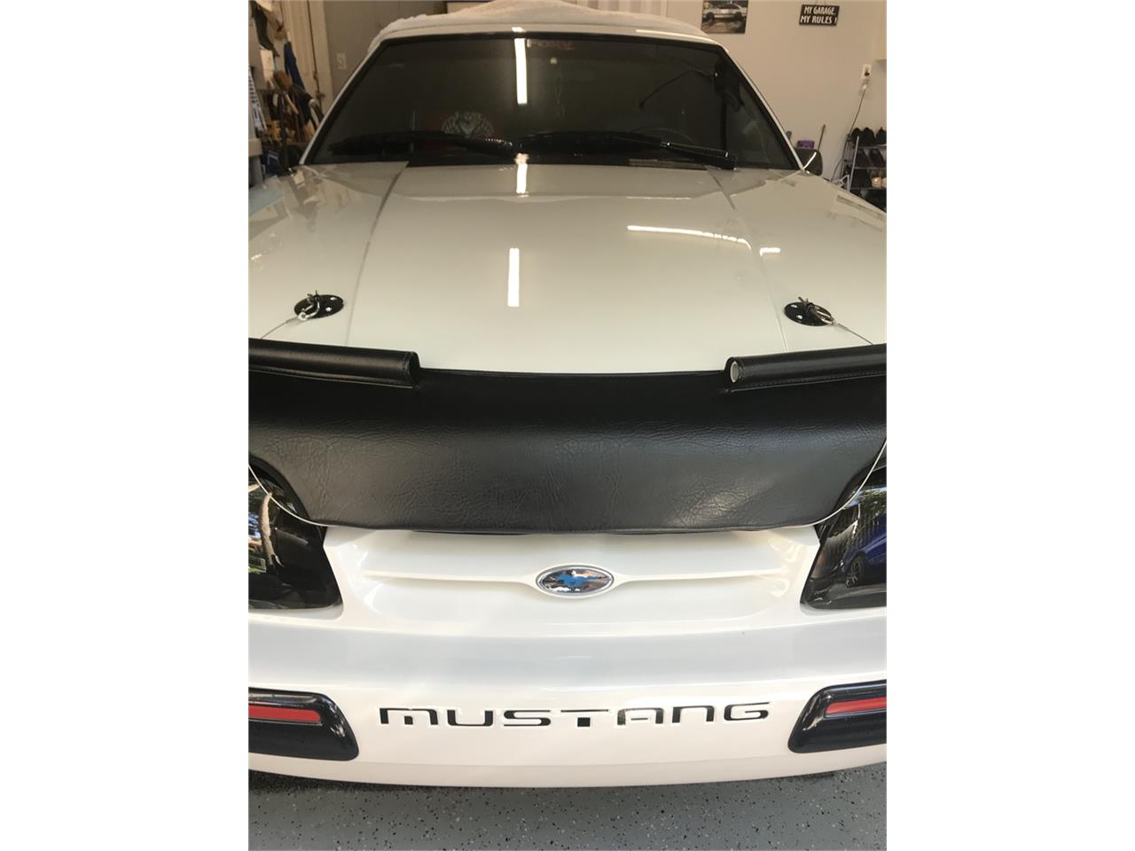 Ford-Mustang-1990-White-Gray-28