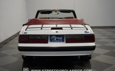 Ford-Mustang-1990-Wimbledon-White-Red-7