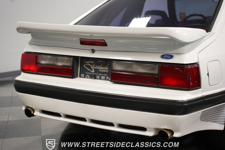 Ford-Mustang-1991-White-Gray-32