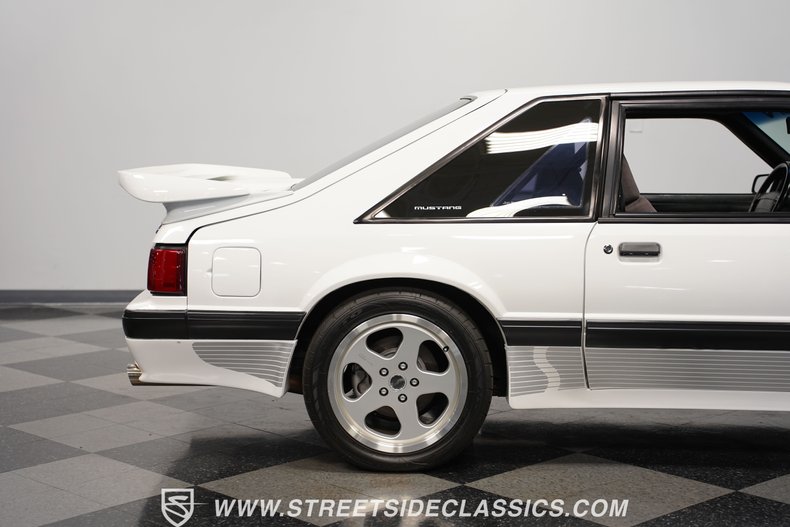 Ford-Mustang-1991-White-Gray-35