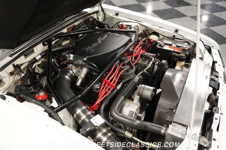Ford-Mustang-1991-White-Gray-41
