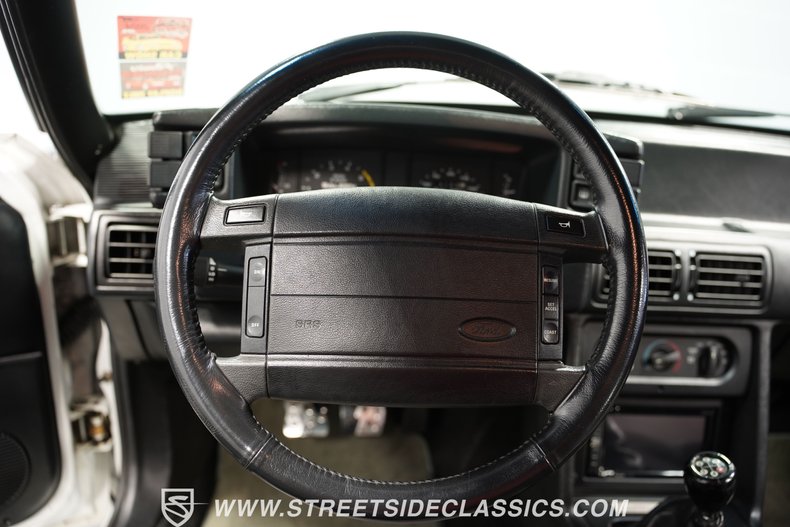 Ford-Mustang-1991-White-Gray-45