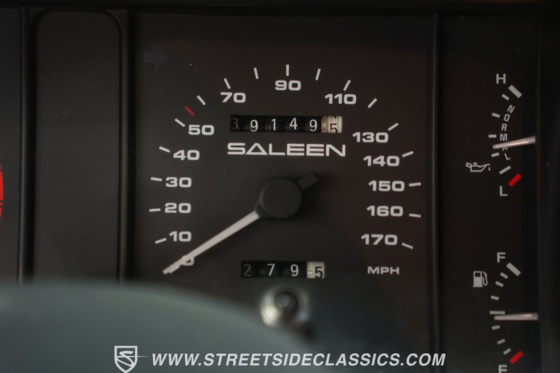 Ford-Mustang-1991-White-Gray-47