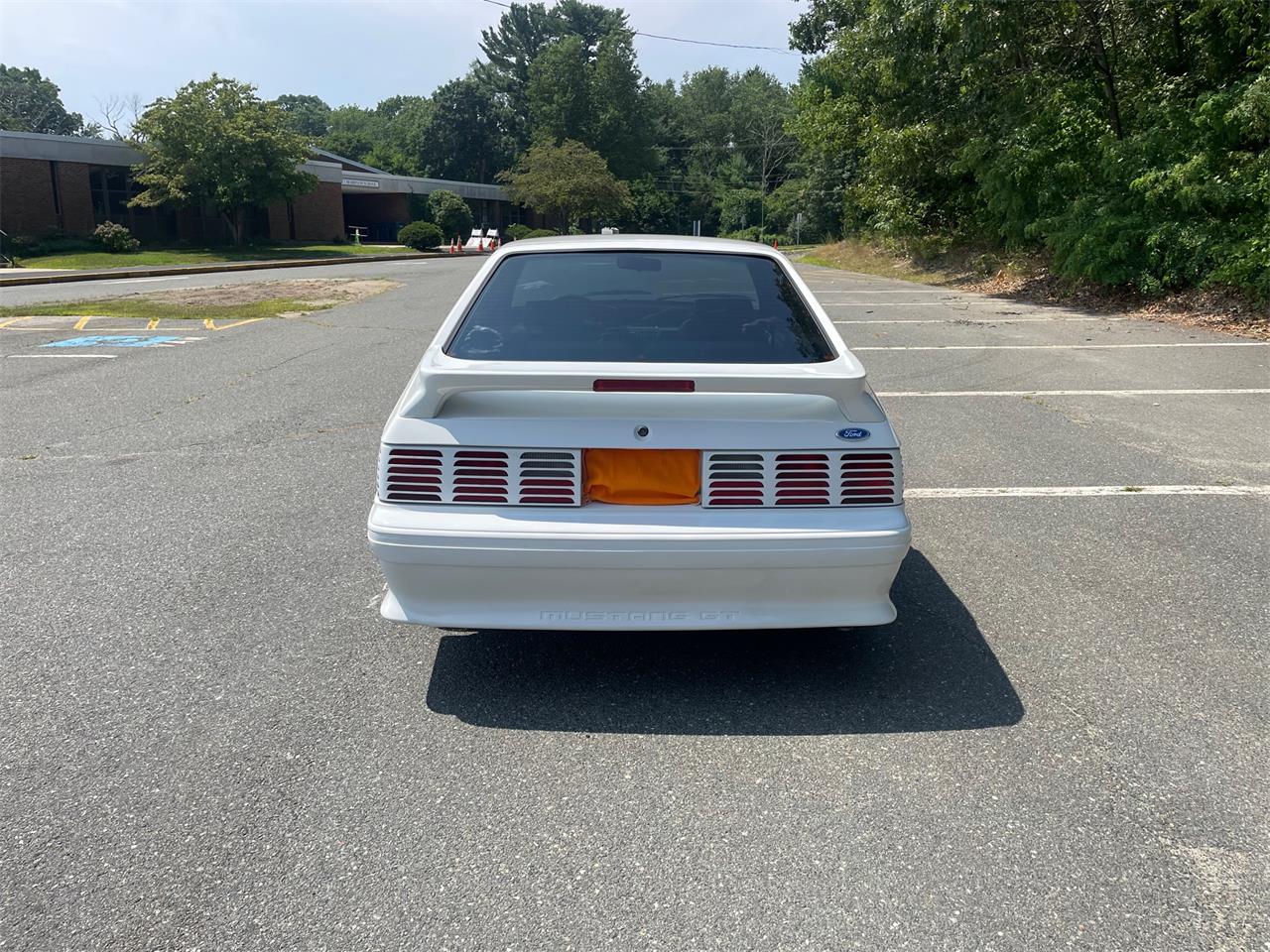 Ford-Mustang-1991-White-Gray-5