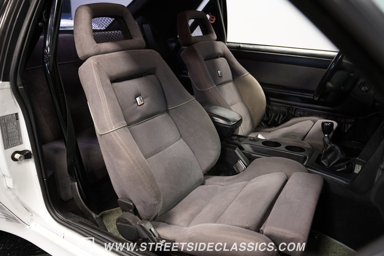 Ford-Mustang-1991-White-Gray-5