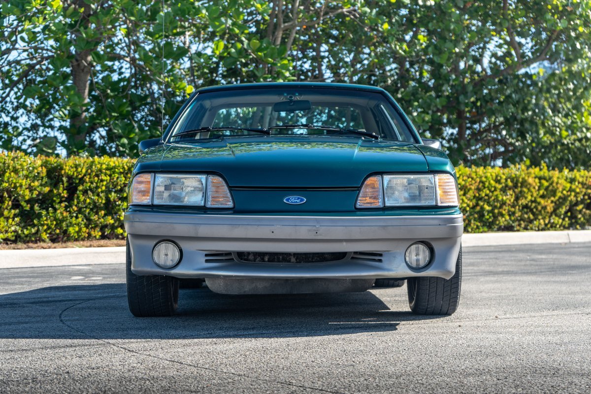 Ford-Mustang-1992-2