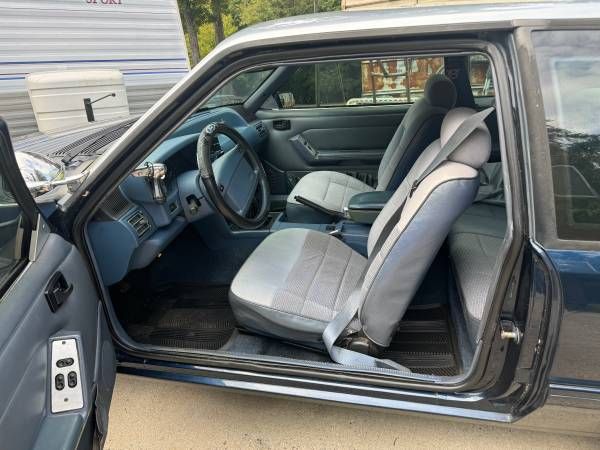 Ford-Mustang-1992-Blue-1