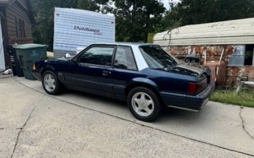 Ford-Mustang-1992-Blue