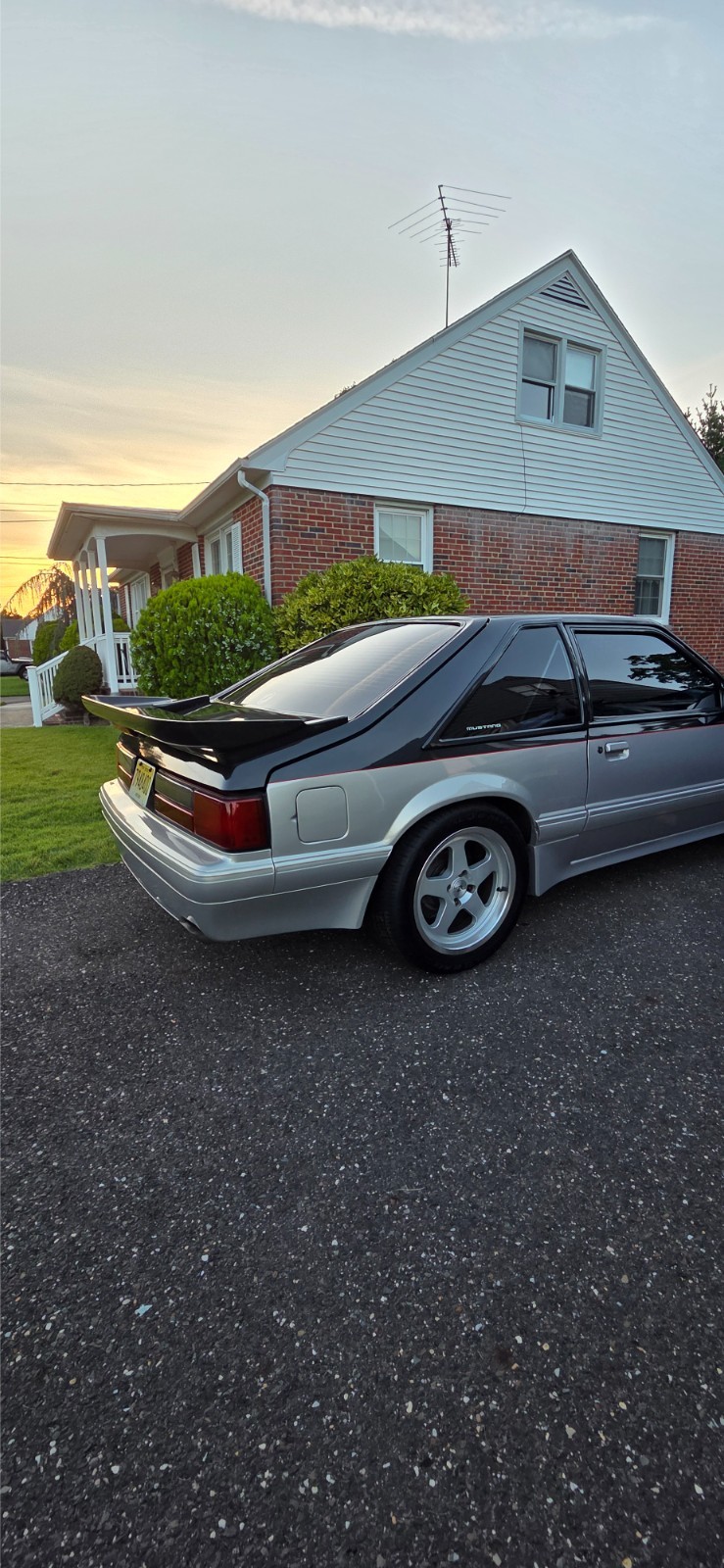 Ford-Mustang-1992-Hatchback-1