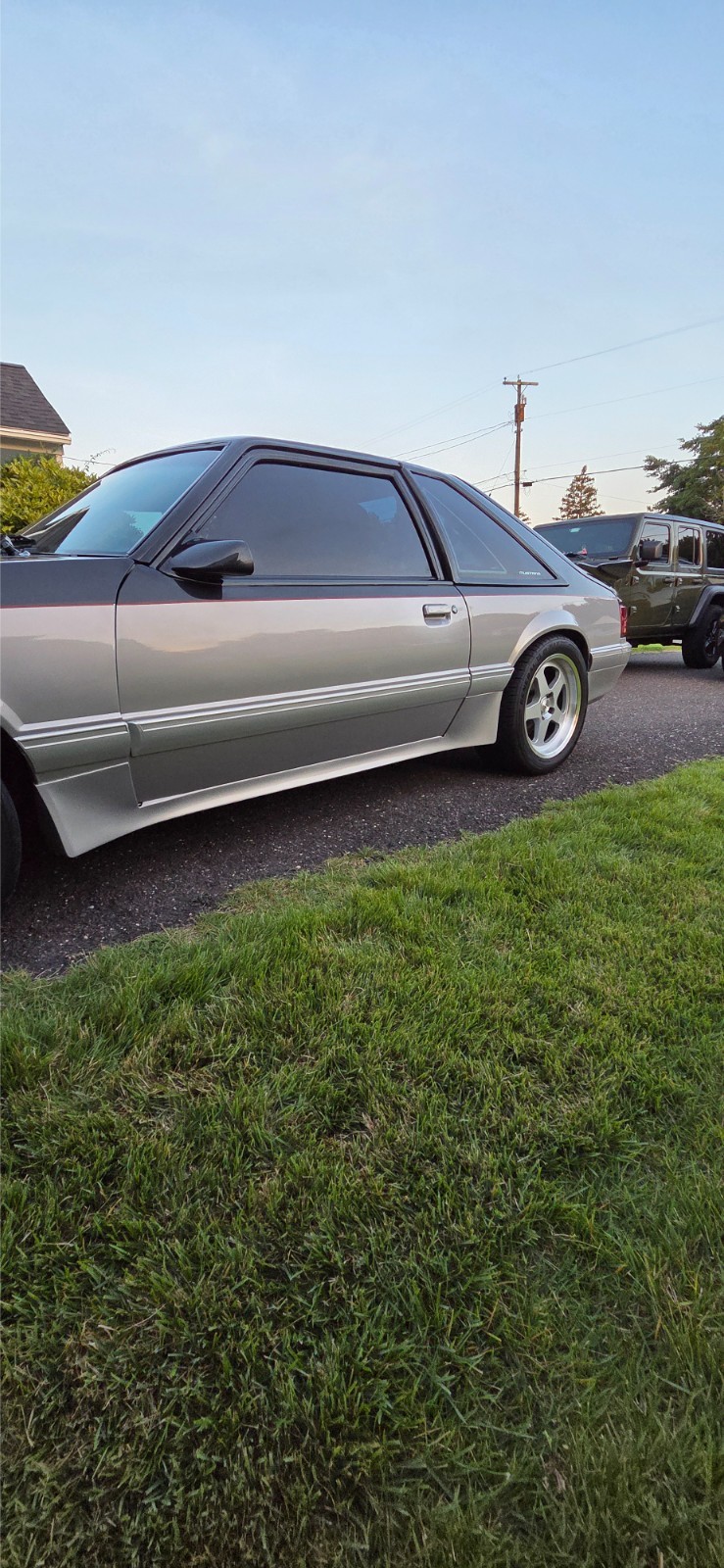 Ford-Mustang-1992-Hatchback-5