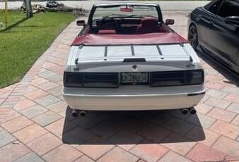 Ford-Mustang-1992-White-Burgundy-11
