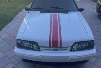 Ford-Mustang-1992-White-Burgundy-12