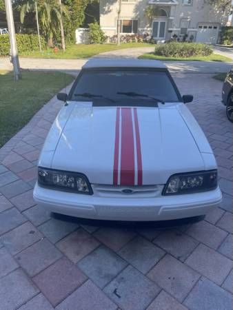 Ford-Mustang-1992-White-Burgundy-12