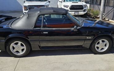 Ford-Mustang-1993-13