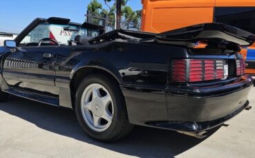 Ford-Mustang-1993-20