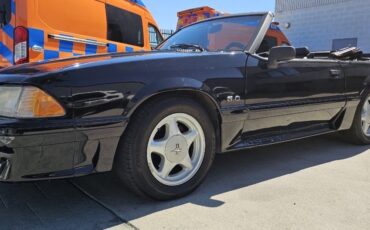 Ford-Mustang-1993-22