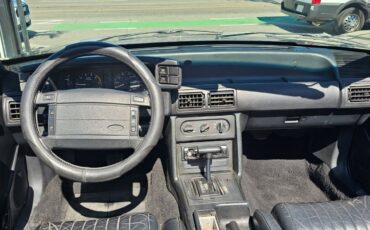 Ford-Mustang-1993-35