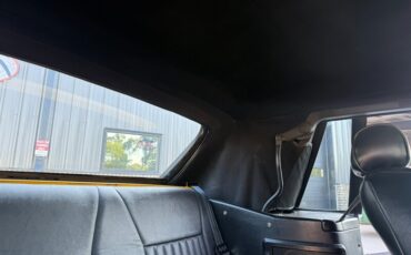 Ford-Mustang-1993-Black-Black-39