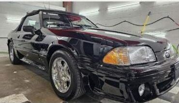 Ford-Mustang-1993-Black-Black