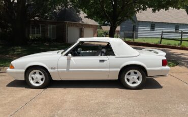 Ford-Mustang-1993-Convertible-14