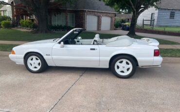 Ford-Mustang-1993-Convertible