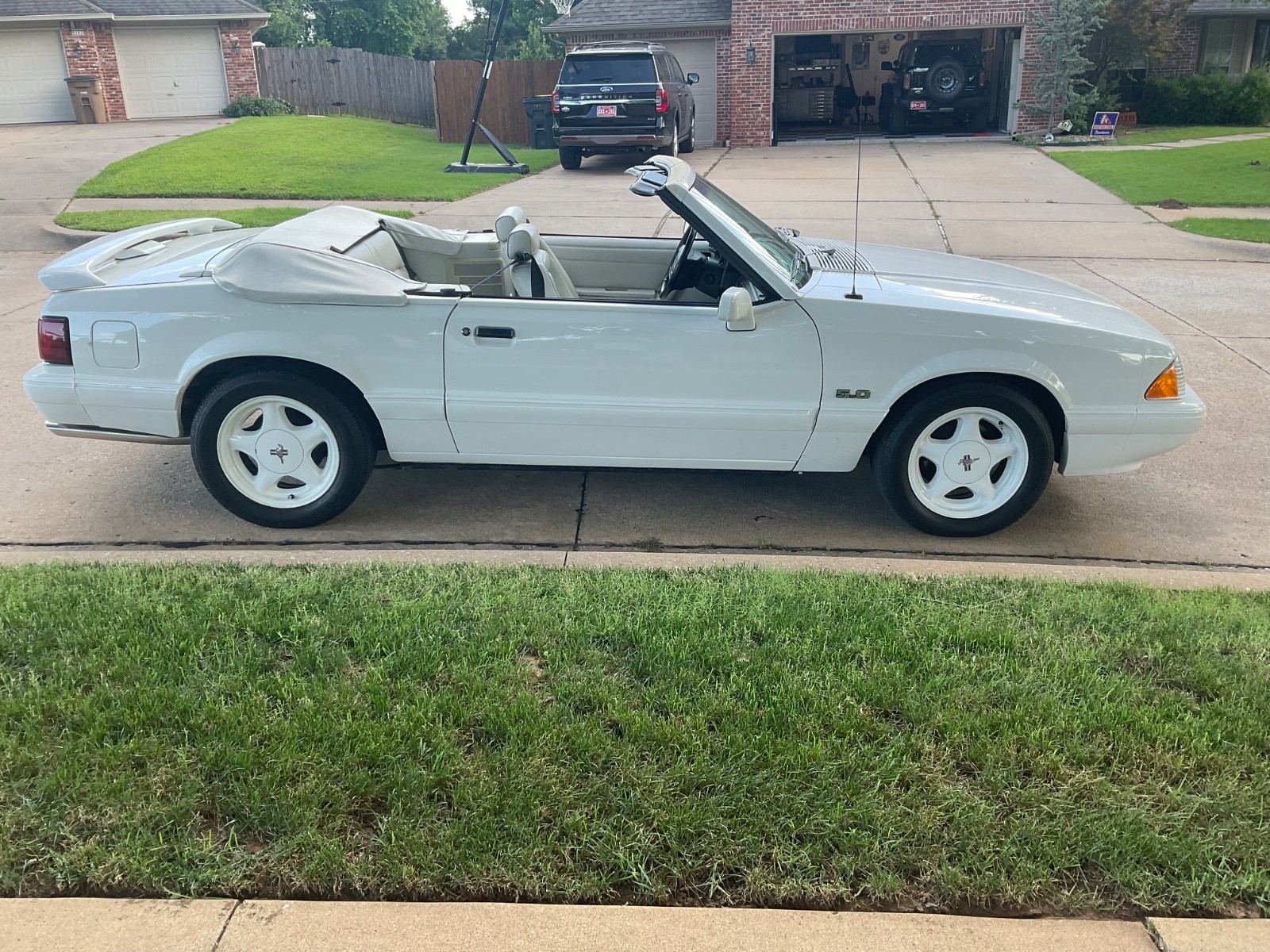 Ford-Mustang-1993-Convertible-4