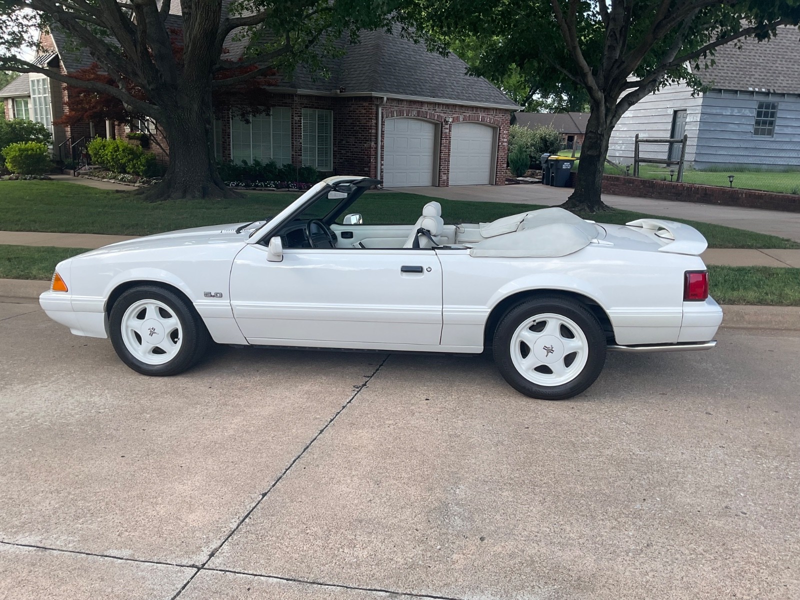 Ford-Mustang-1993-Convertible