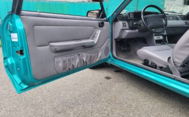 Ford-Mustang-1993-Hatchback-11