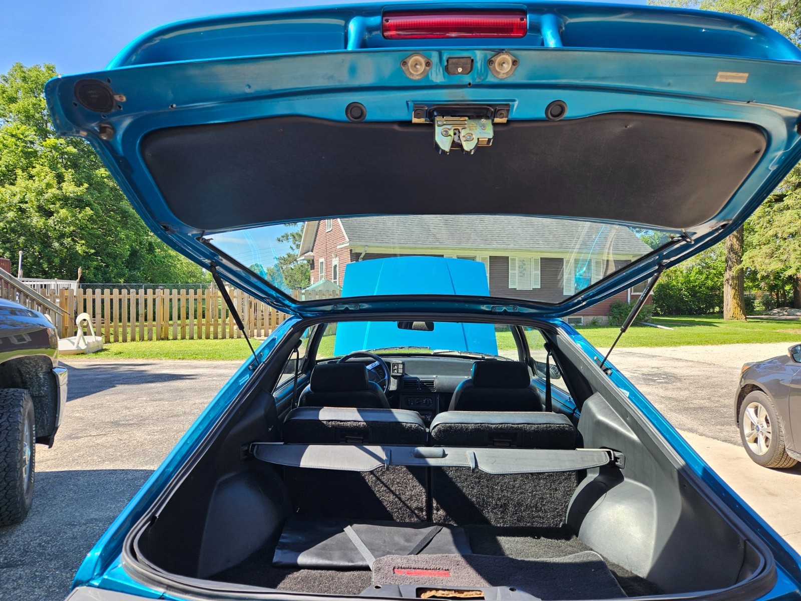 Ford-Mustang-1993-Hatchback-13