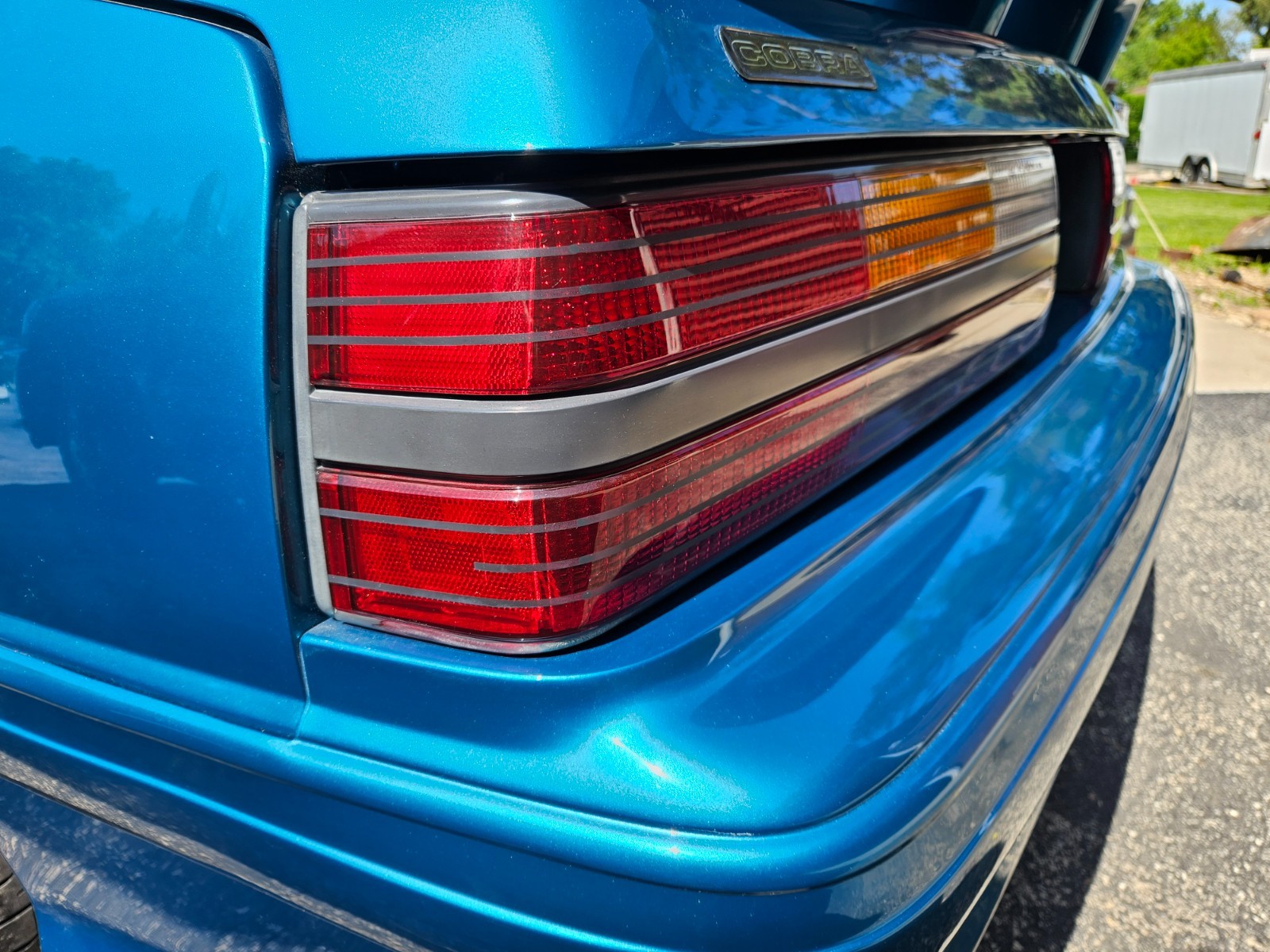 Ford-Mustang-1993-Hatchback-25
